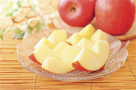 GF201長野県長野市いいづな産　畑さん家のサンふじりんご３㎏