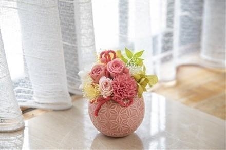 GF005　プリザーブドフラワーアレンジメント「花てまり」