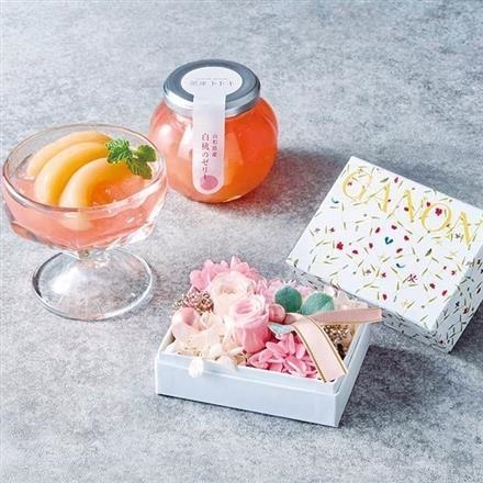 6003「GANON FLORIST」監修プリザーブドフラワーと「銀座トトキ」監修山形産白桃のゼリー