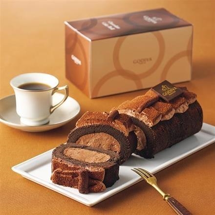 6055　ゴディバ チョコレートロールケーキ