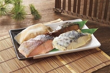 15F099越前焼魚・煮魚詰合せ４種８品